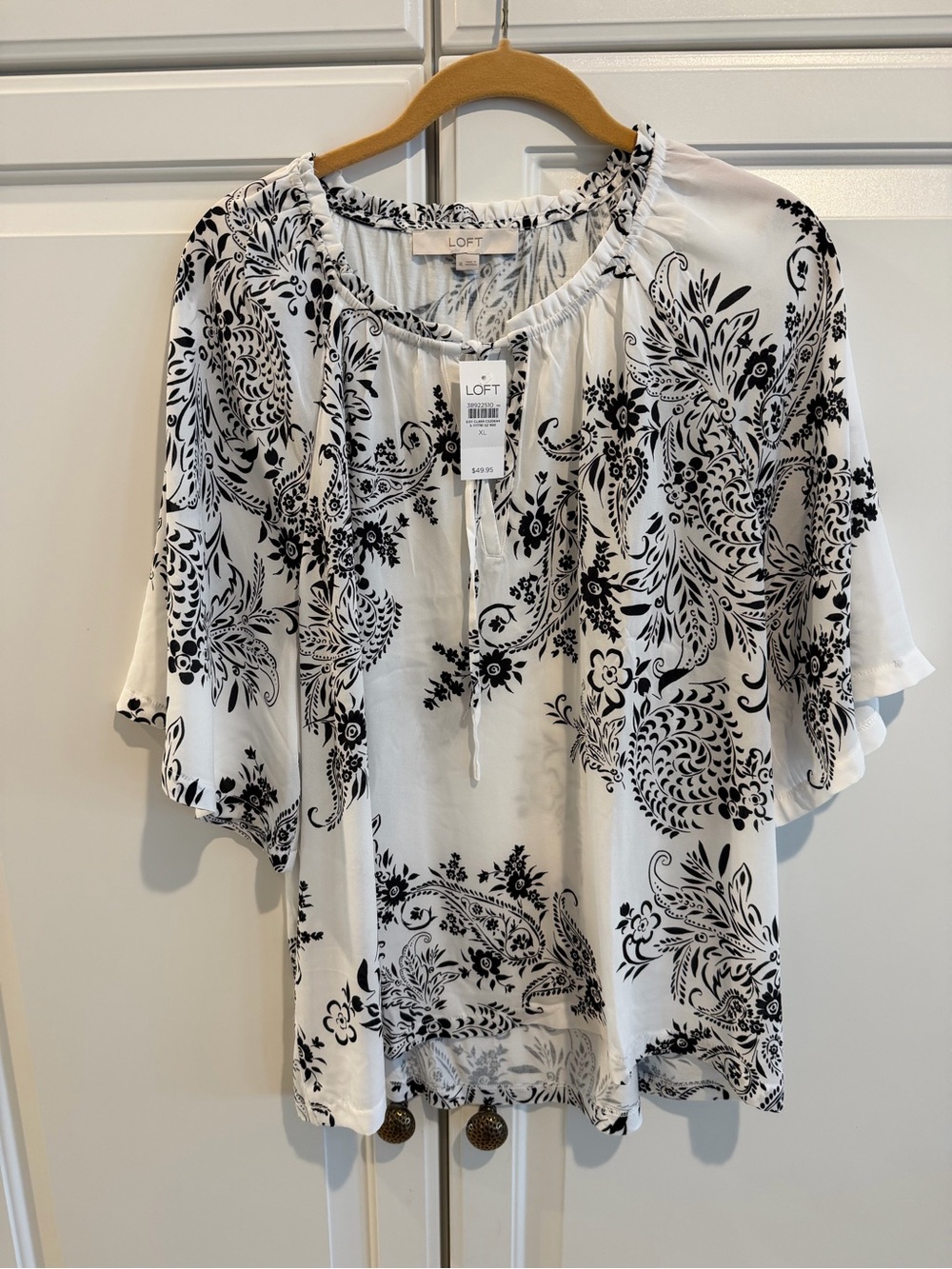 LOFT Black & White Paisley Tie-Front Peasant Top NWT